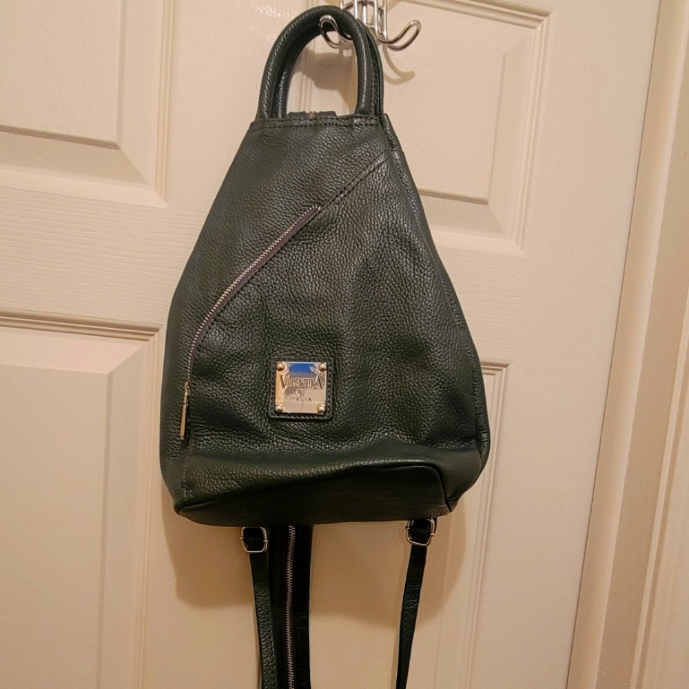 Sling purse